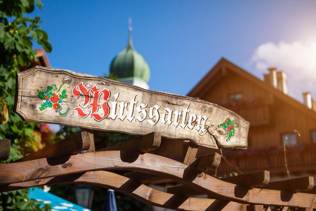 Metzgerei Gasthof Oberhauser - Hotel Zur Post إيغْلِنْغ المظهر الخارجي الصورة